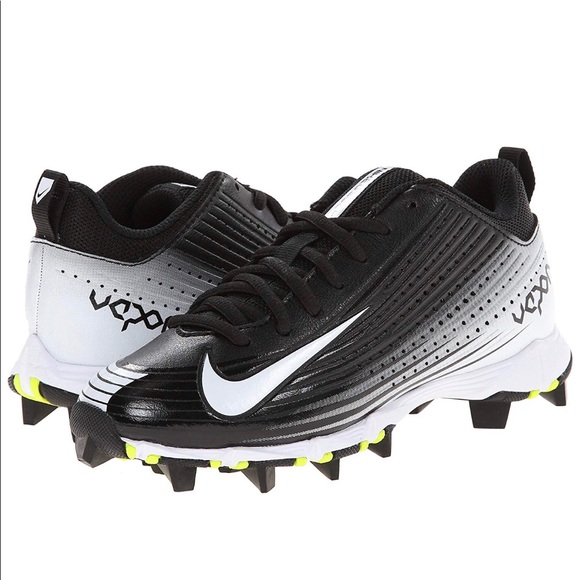 nike vapor low cleats